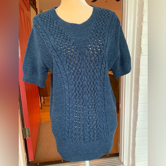 LL Bean Signature Blue Sweater - Picture 1 of 7